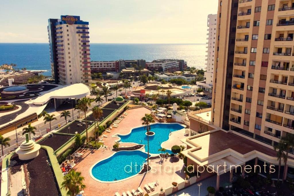 Skyline View Apartment - Free Private Parking Including & Guest Bonus Адехе Екстериор снимка