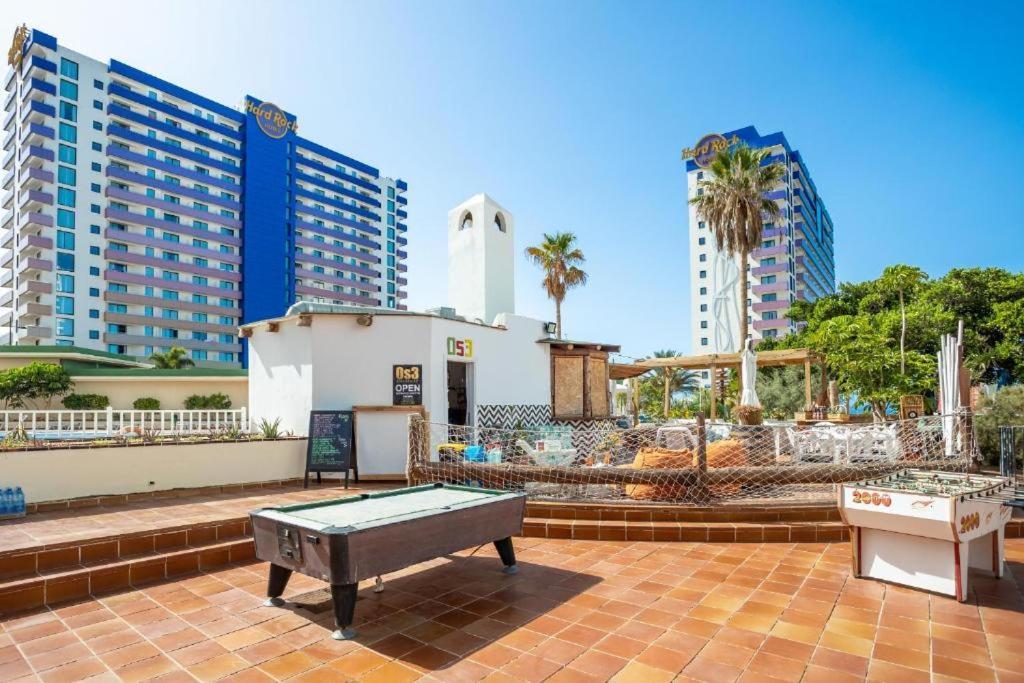Skyline View Apartment - Free Private Parking Including & Guest Bonus Адехе Екстериор снимка