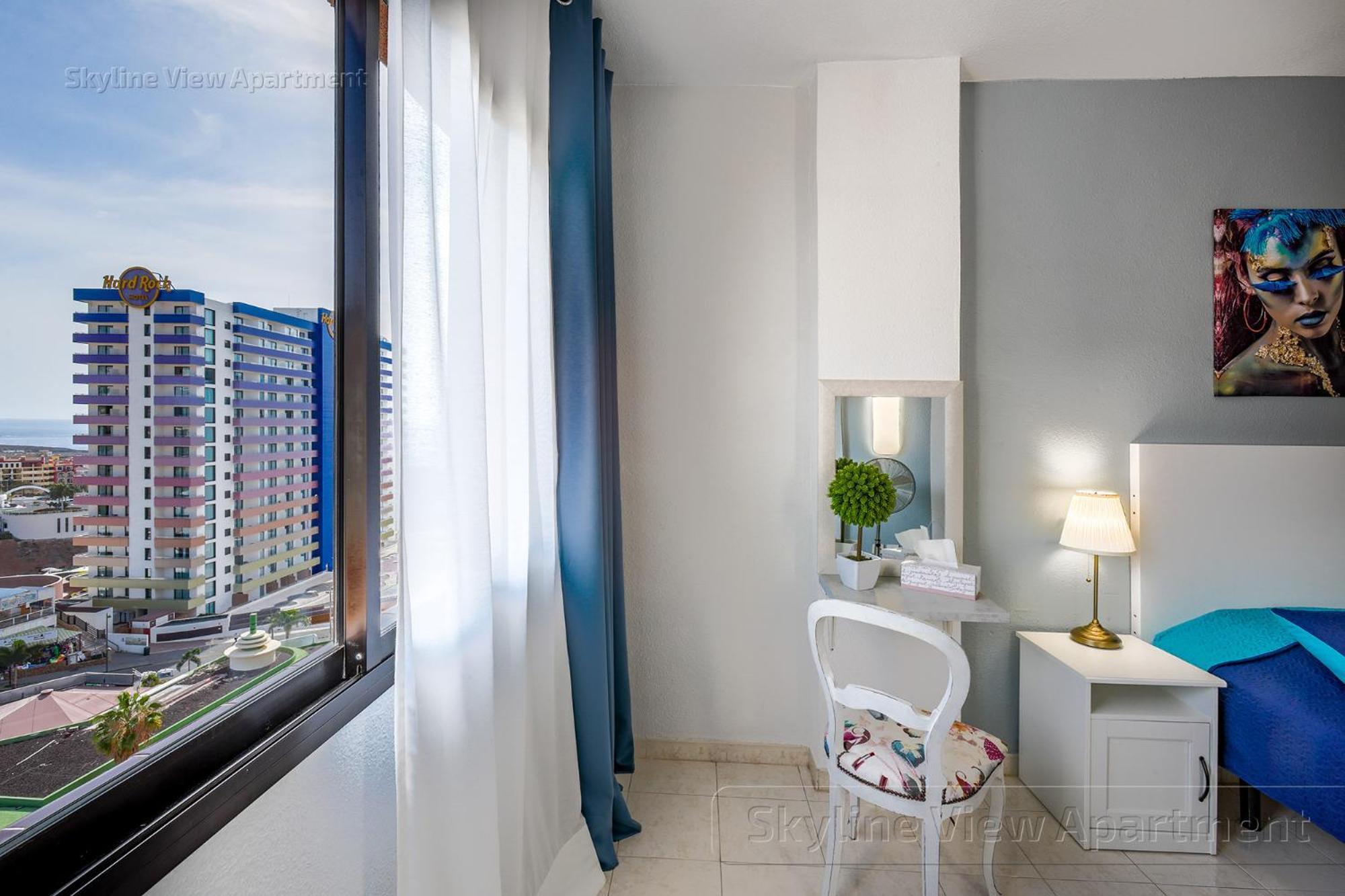 Skyline View Apartment - Free Private Parking Including & Guest Bonus Адехе Екстериор снимка