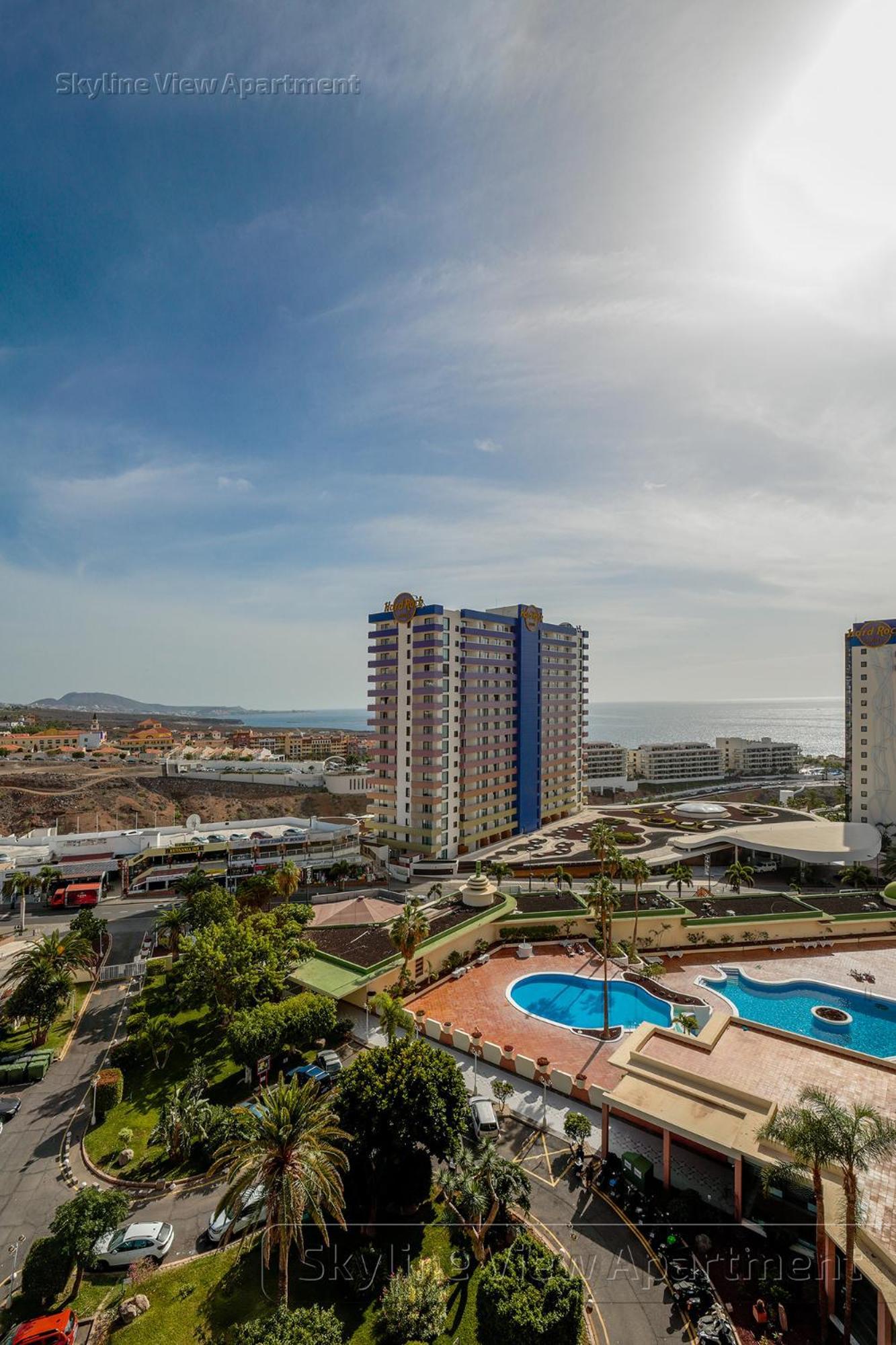 Skyline View Apartment - Free Private Parking Including & Guest Bonus Адехе Екстериор снимка