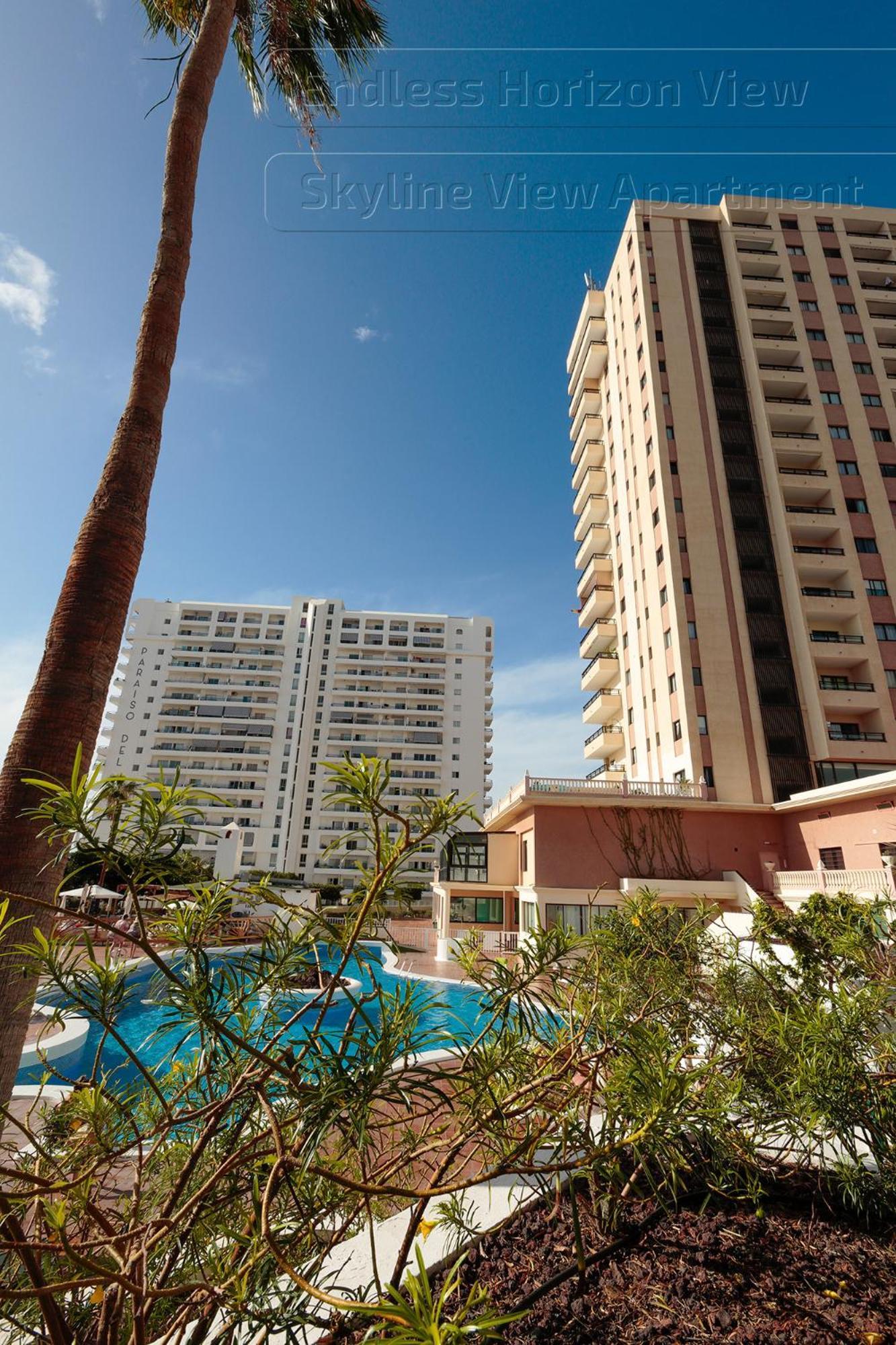 Skyline View Apartment - Free Private Parking Including & Guest Bonus Адехе Екстериор снимка