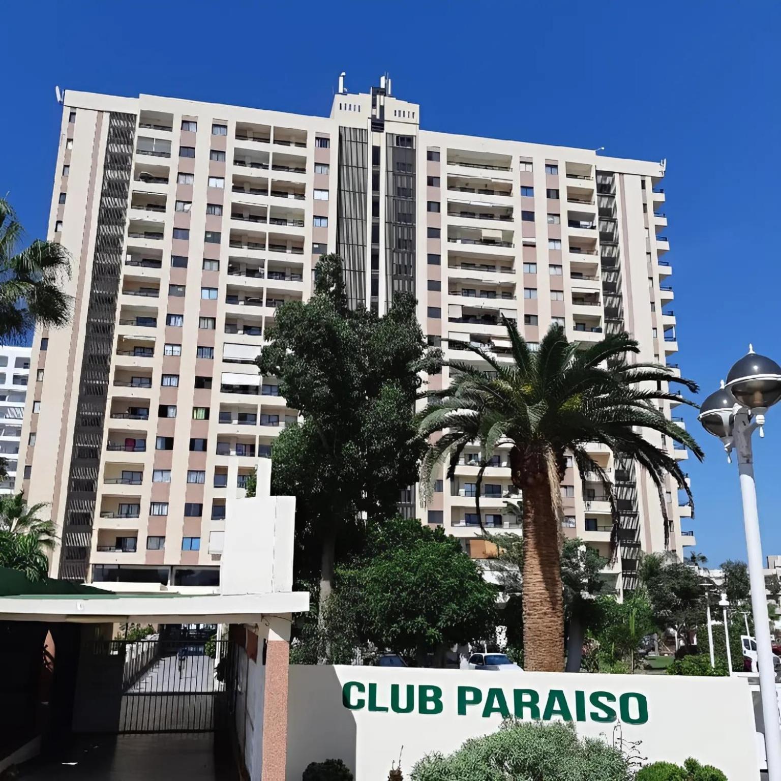 Skyline View Apartment - Free Private Parking Including & Guest Bonus Адехе Екстериор снимка
